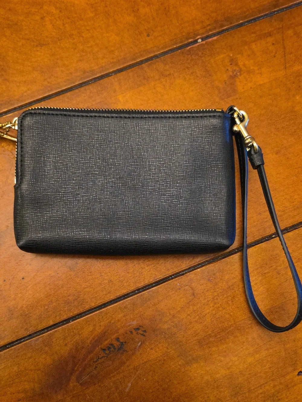 COACH | CORNER ZIP WRISTLET
